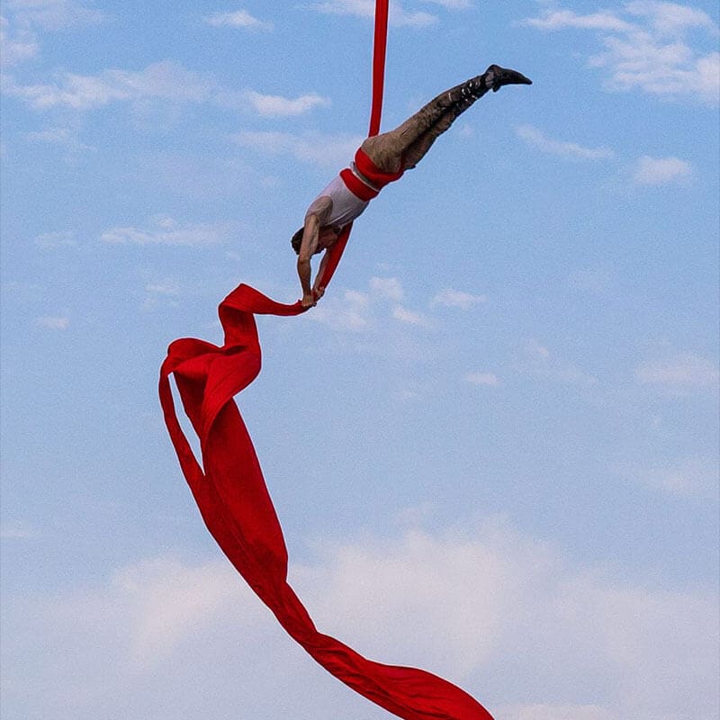 CIRQUE